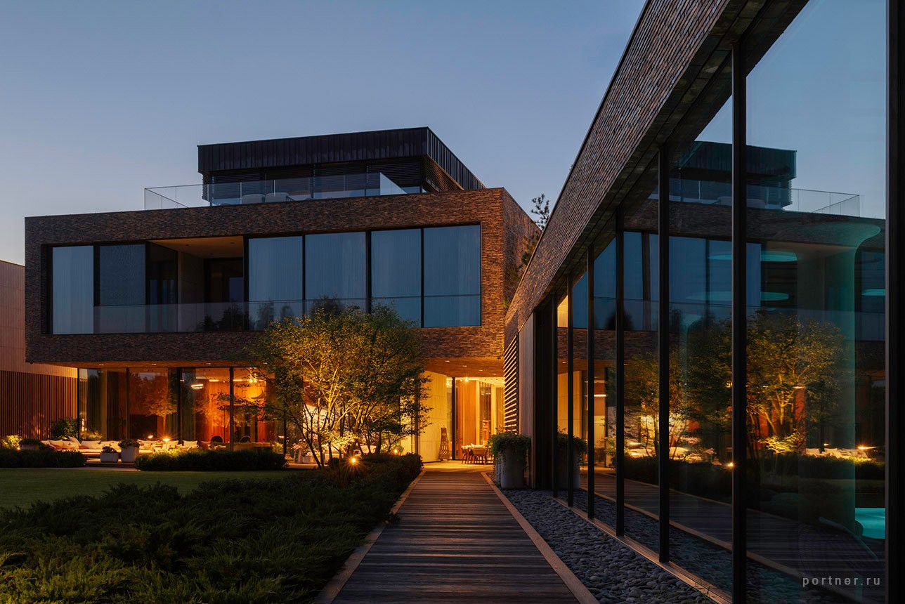 Residence "Novoe Nikolino 925-929"
